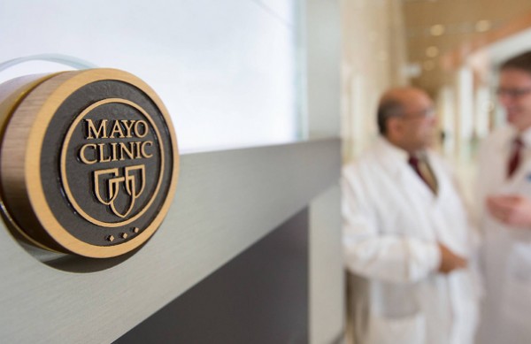 Артур Диаз Карандель выступил на одном из топовых курсов по подтяжке лица Mendelson MAFAC